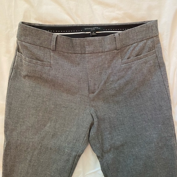 Banana Republic skinny Sloan pant. - Picture 3 of 7